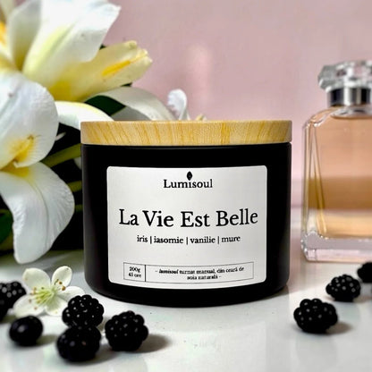 Lumânare Parfumată "La Vie Est Belle" | 200g - Lumisoul