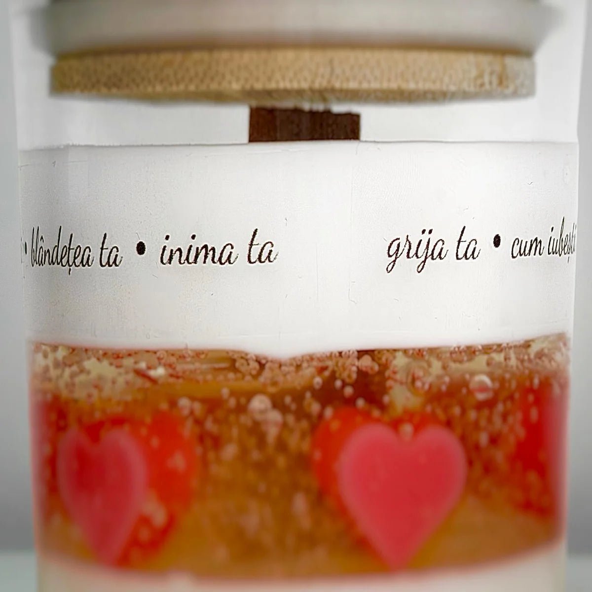 Eticheta lumânării Te Iubesc Pentru.. — motive de iubire personalizate, cadou romantic handmade Lumisoul